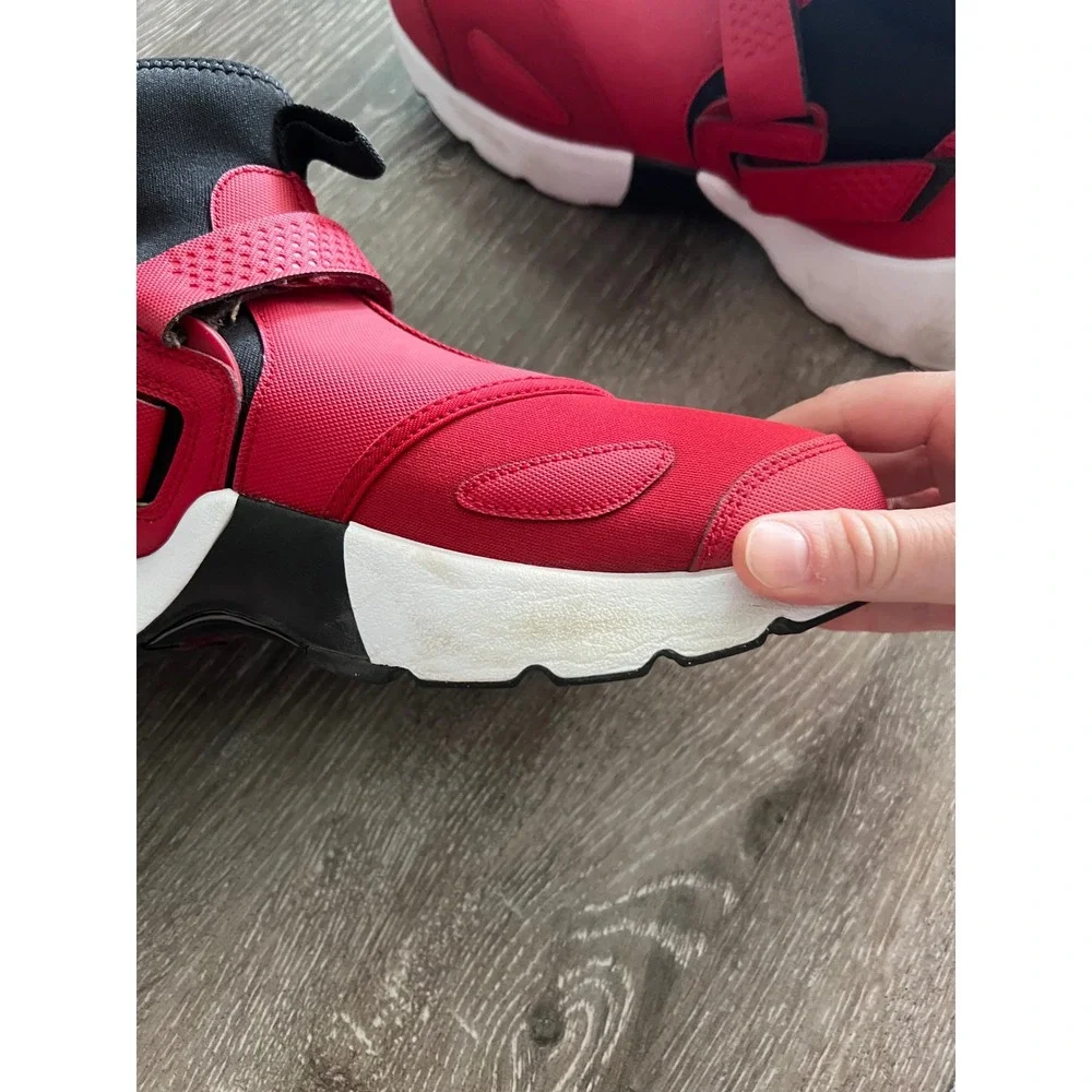 Air Jordan Trunner LX High Sneakers Mens 10 Red Black Zip BV1272-600